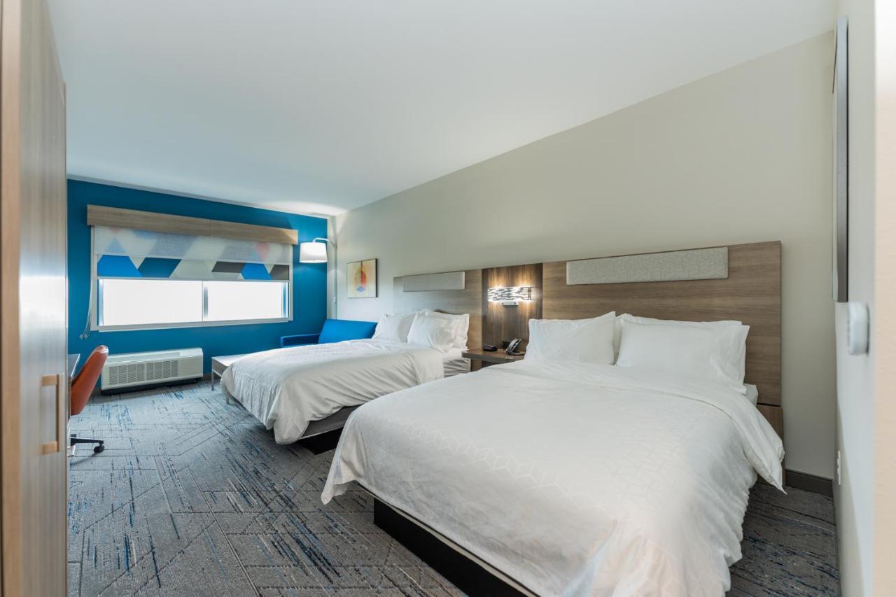 Holiday Inn Express & Suites Charlottesville By Ihg Екстериор снимка