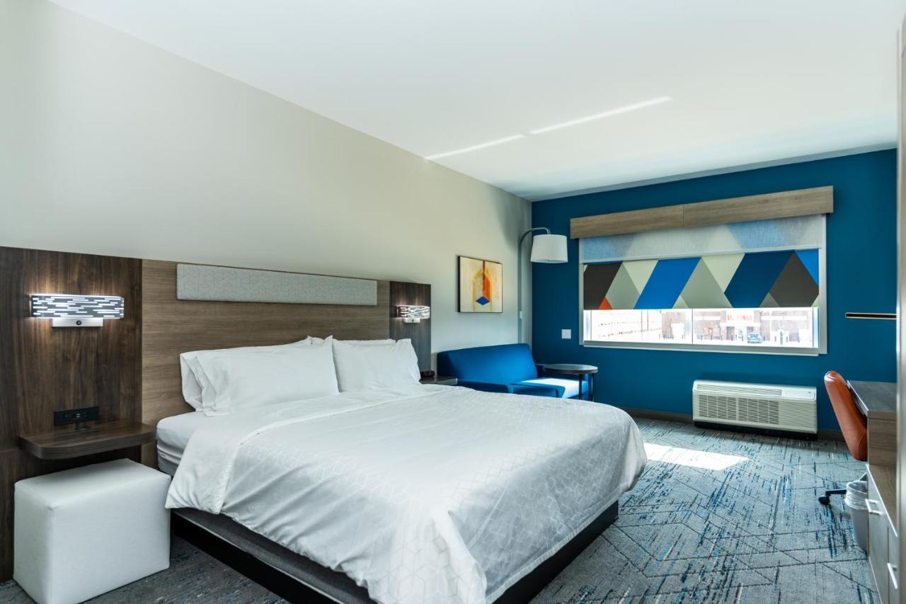 Holiday Inn Express & Suites Charlottesville By Ihg Екстериор снимка